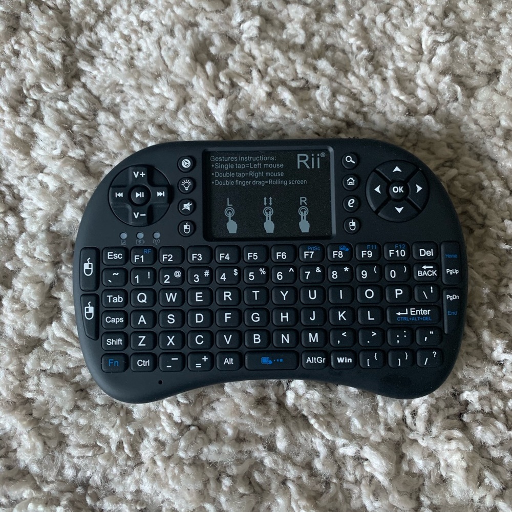 Rii Mini i8 💻